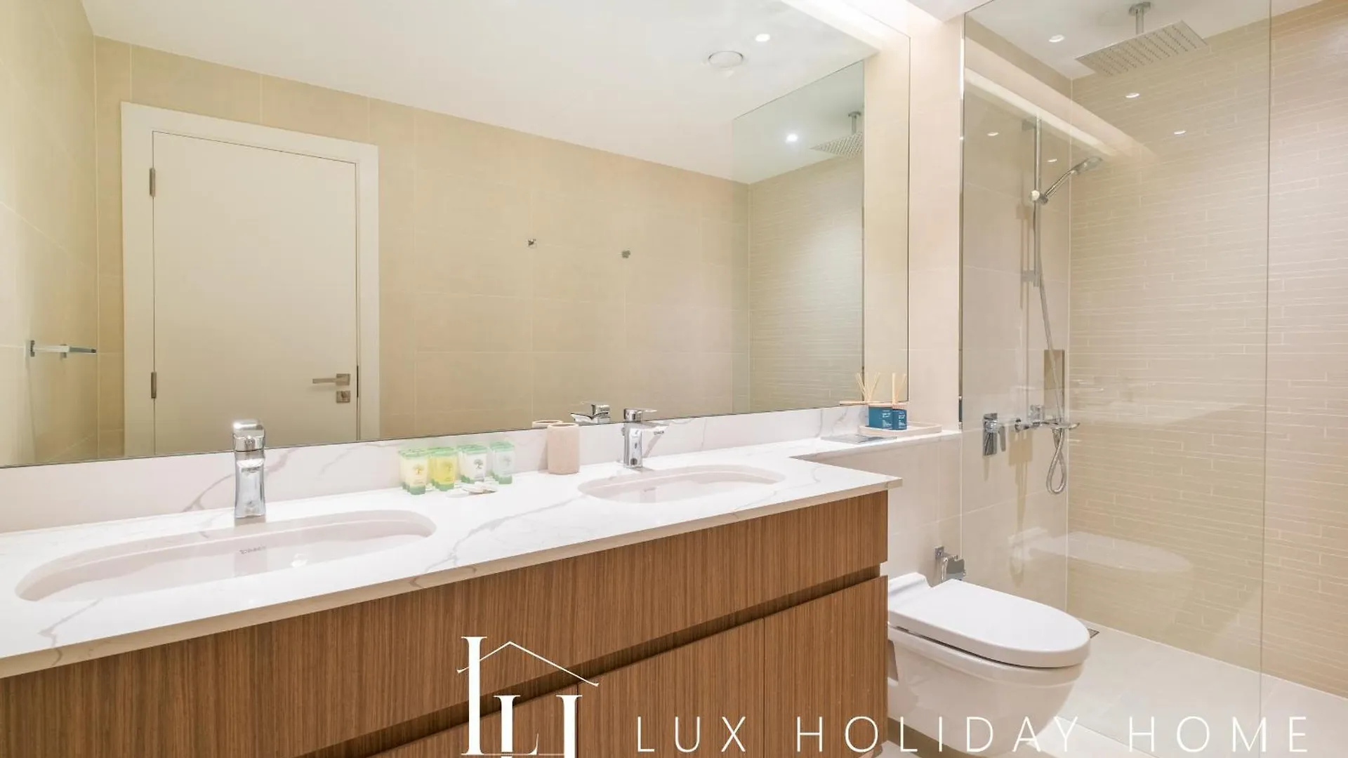 Apartment Lux The La Mer Luxury Burj View Suite 3 Dubai
